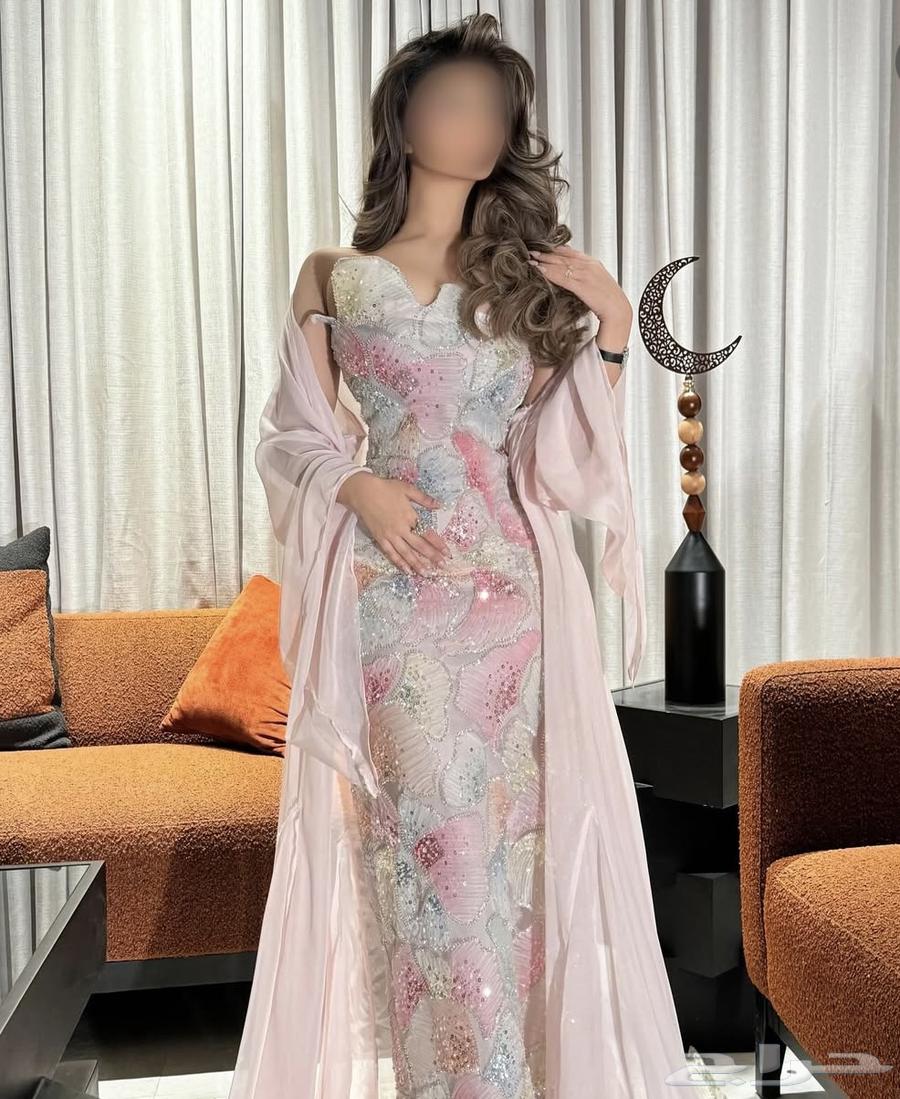 فستان من لاند بوتيك64249629837442112