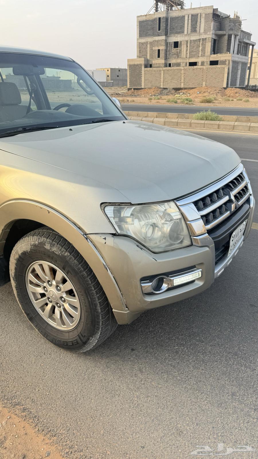 للبيع ميتسوبيشي باجيرو موديل 201564426228130562114