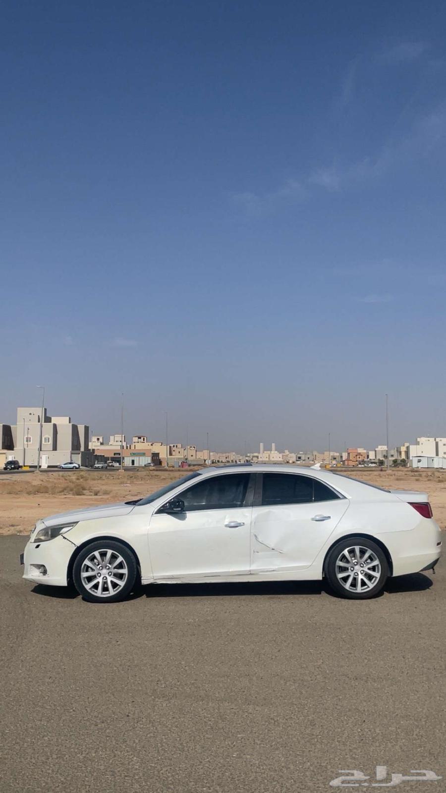 للبيع ماليبو 2015 مصدوم64425030473602113