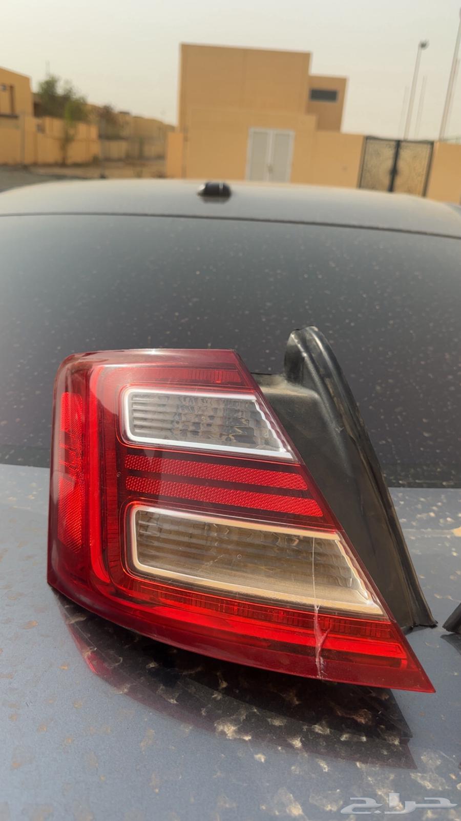 اسطب خلفي فورد تورس 2013-201964421716173954111