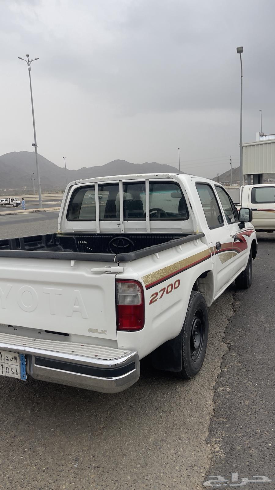 هايلوكس موديل 2001 للبيع64423292229763111