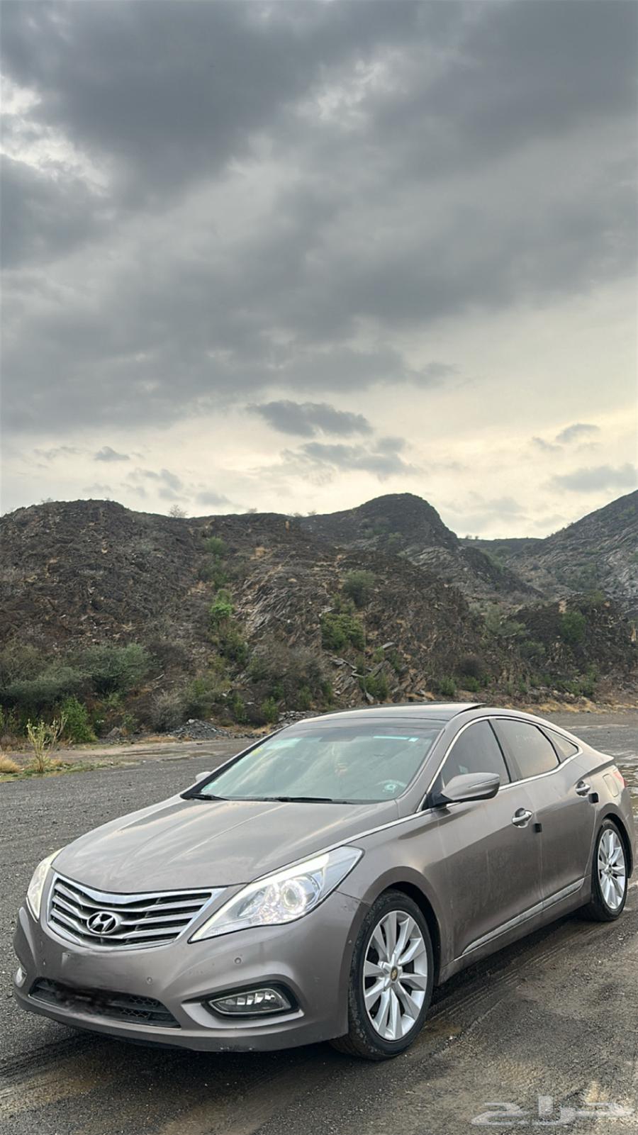 Azeera 2014 Full Option Top Specifications64423810824578114