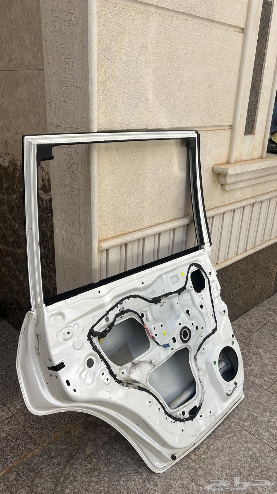 باب لكزس للبيع64424595089667114