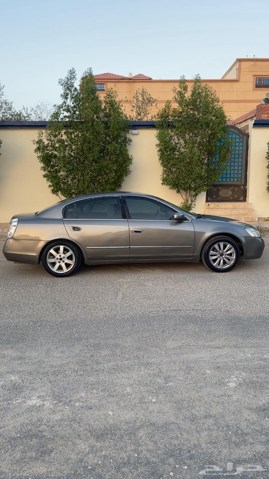 نيسان التيما 2005 وكاله 4 سلندر تماتيك64424748192002114