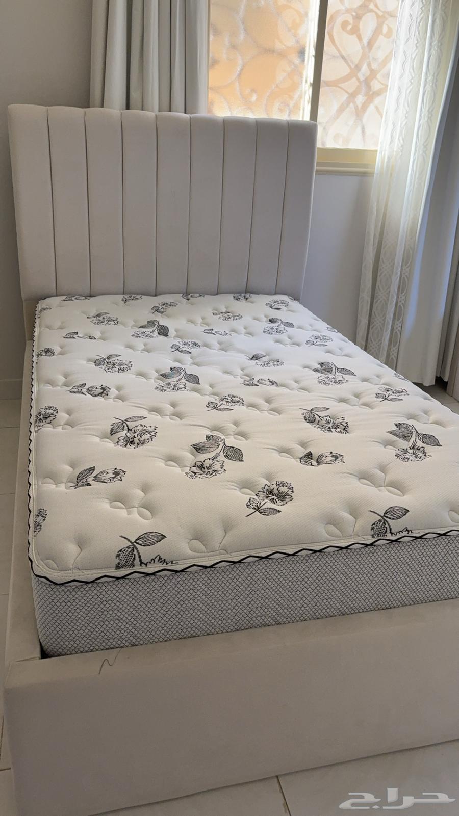 Separate bed 264264980196099110