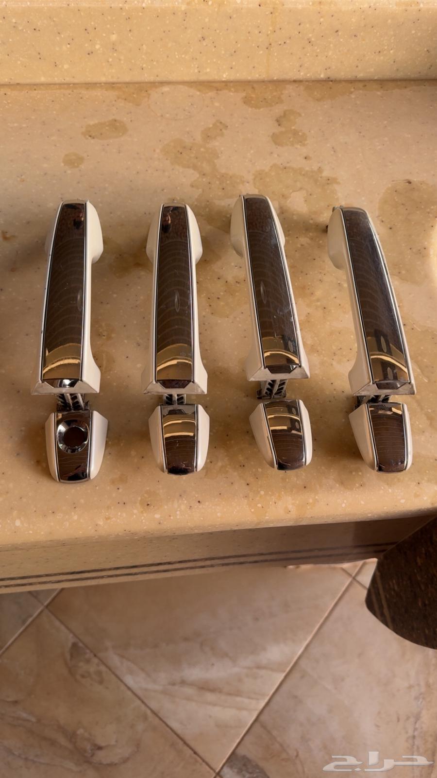 يد باب خارجي كامري فل كامل 2012 - 201564420796569218111