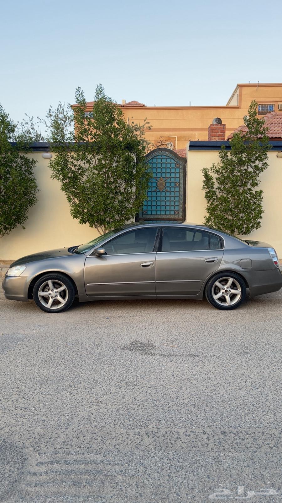 نيسان التيما 2005 وكاله 4 سلندر تماتيك64424748192002111