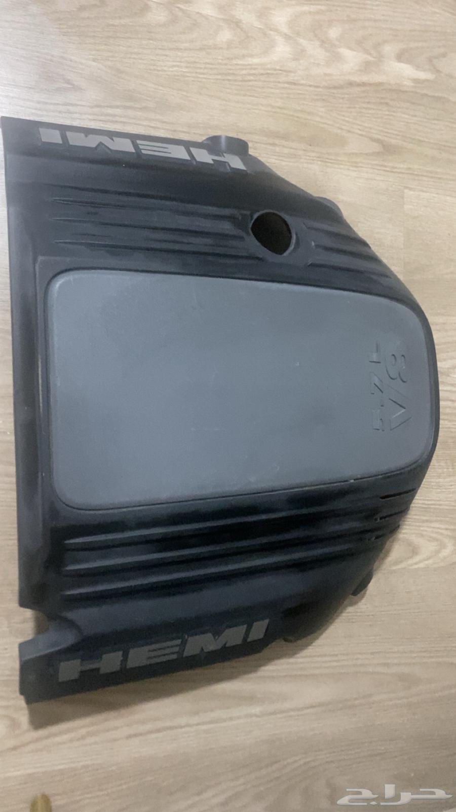 غطاء مكينه دوج 2017 RT64426523641090112