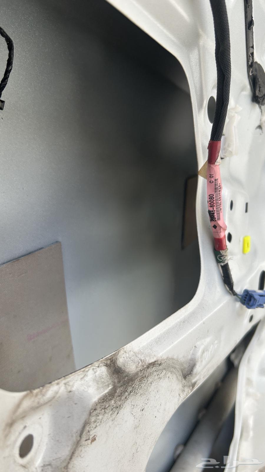 باب لكزس للبيع64424595089667110