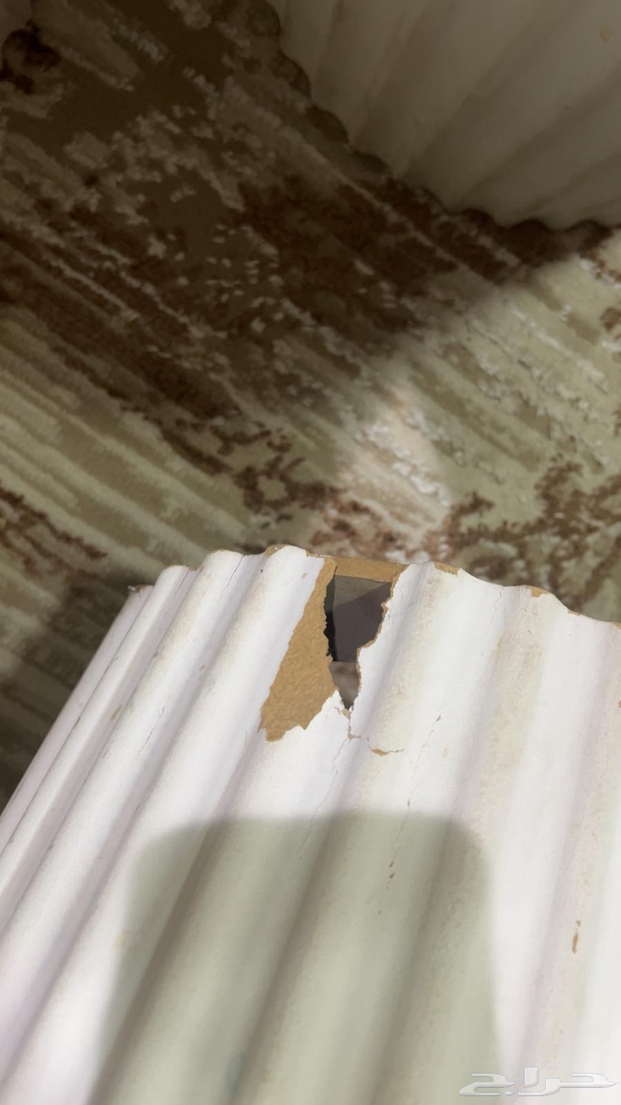 طاوله خشب مع طاولات خدمه العدد 564270637461122114