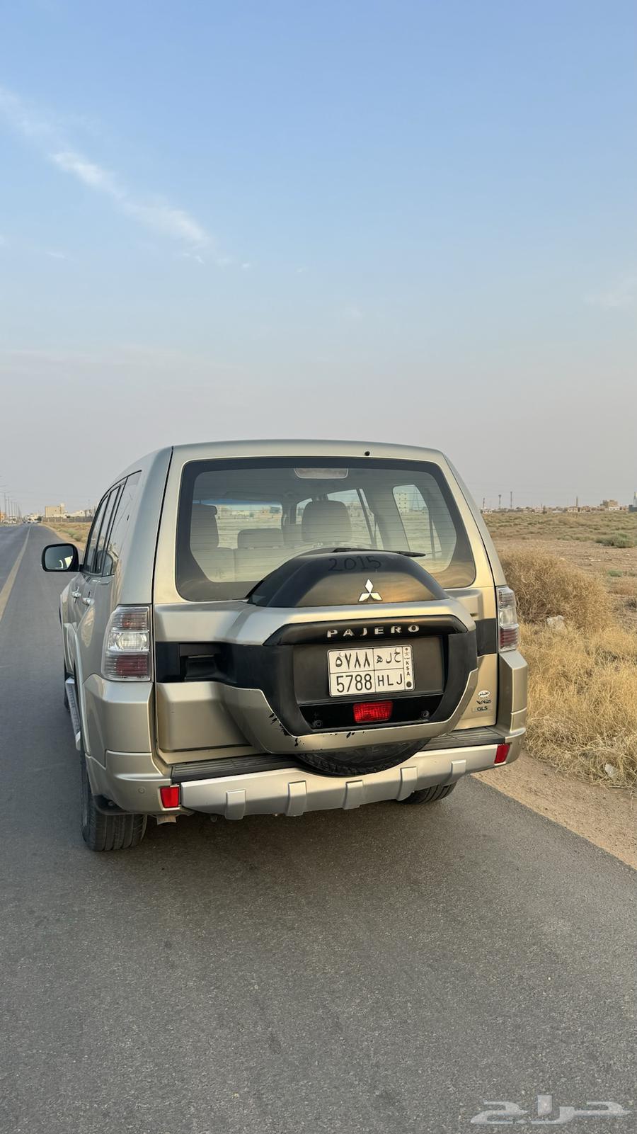 للبيع ميتسوبيشي باجيرو موديل 201564426228130562112