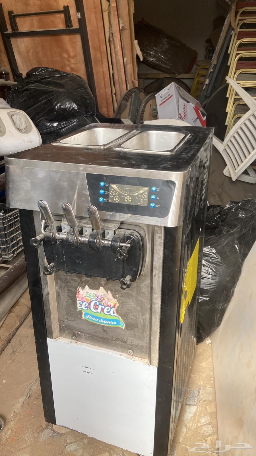 Ice cream machine64265468656513110