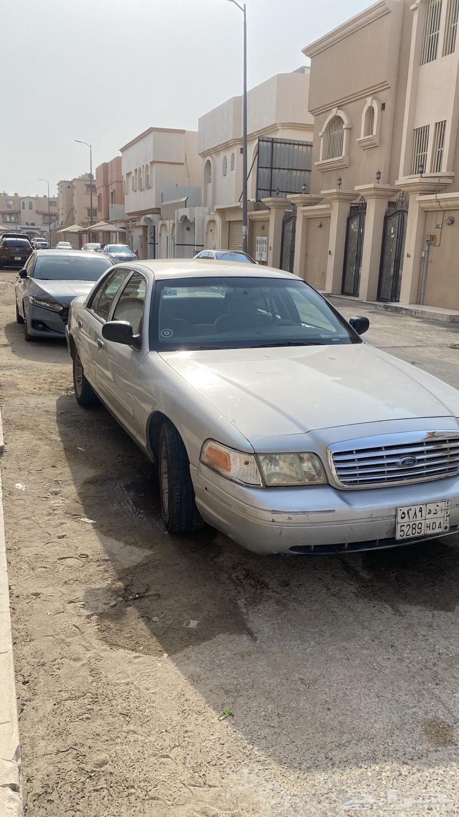 فورد فكتوريا 200264422530588290112