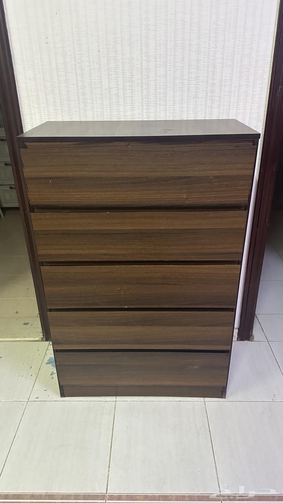 دولاب64256770774403112