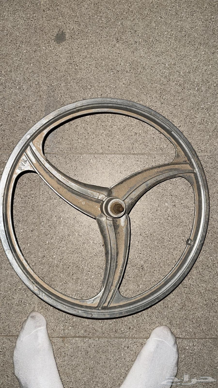 جنط امامي للبيع64419892519681111