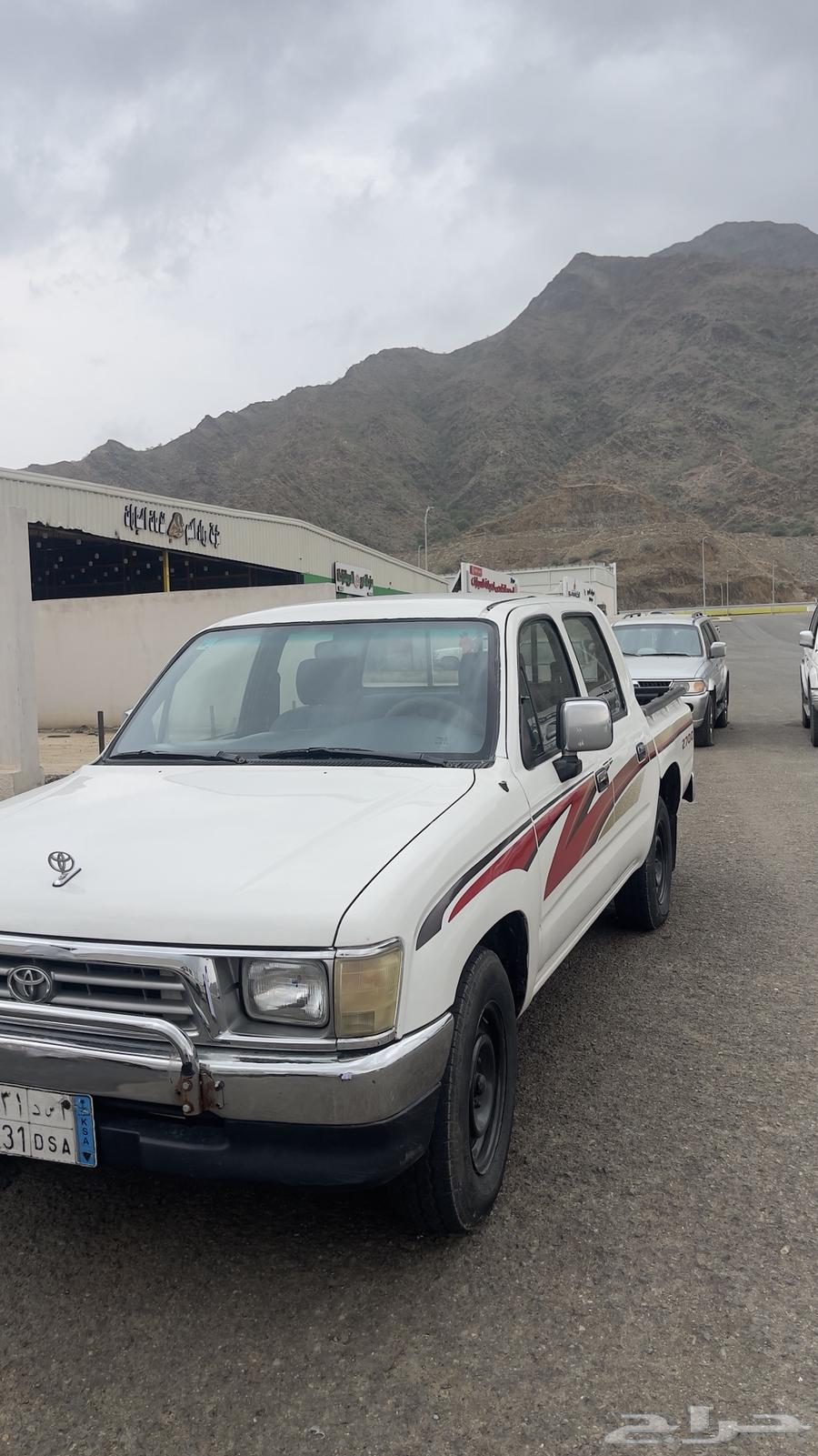 هايلوكس موديل 2001 للبيع64423292229763113