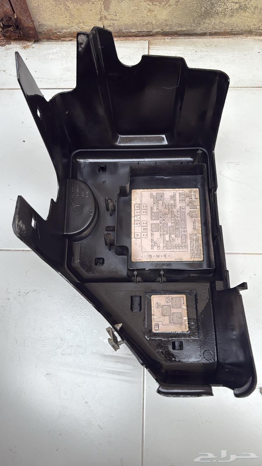 Fuse Box for GMC 2000 to 200664425743772290112