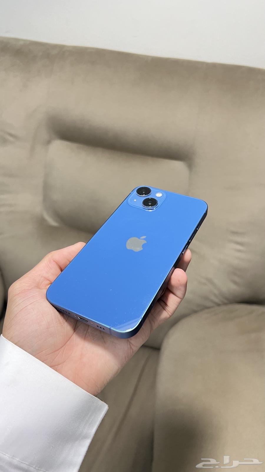 ايفون 13 نظيف وشرط64262349474434110