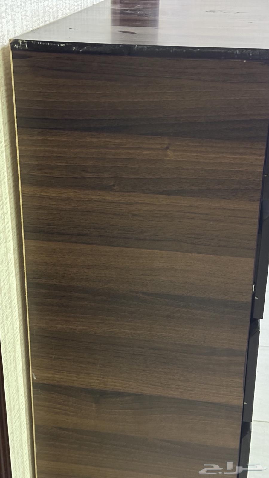 دولاب64256770774403111