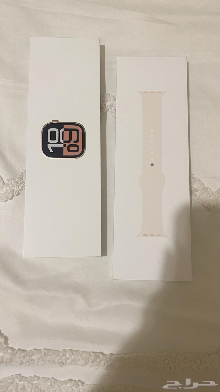 ساعه ابل64260407556867111