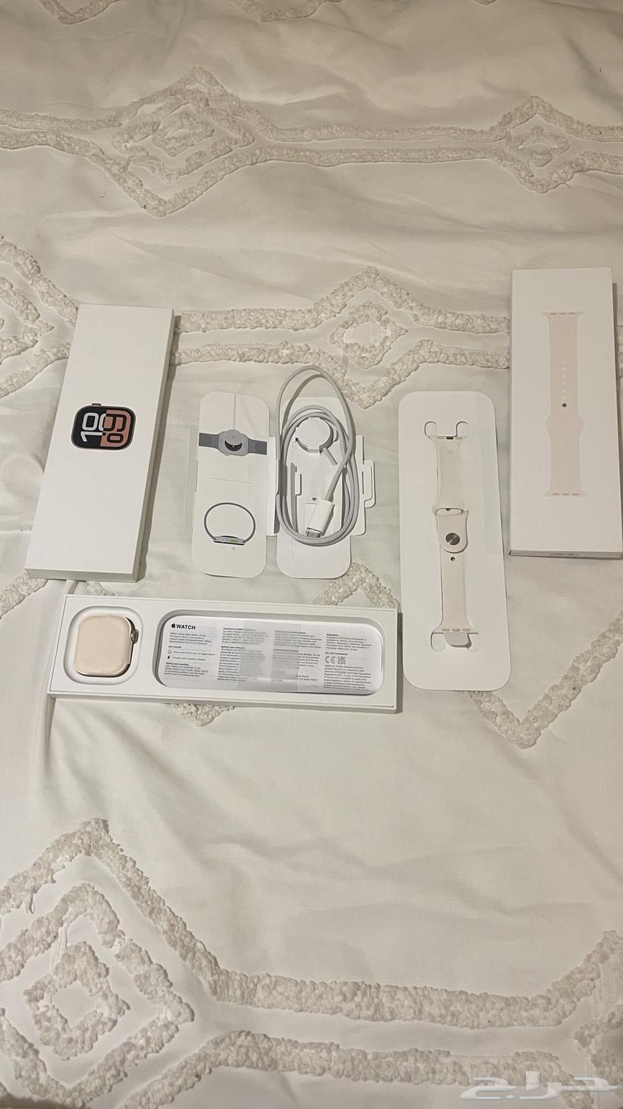 ساعه ابل64260407556867112