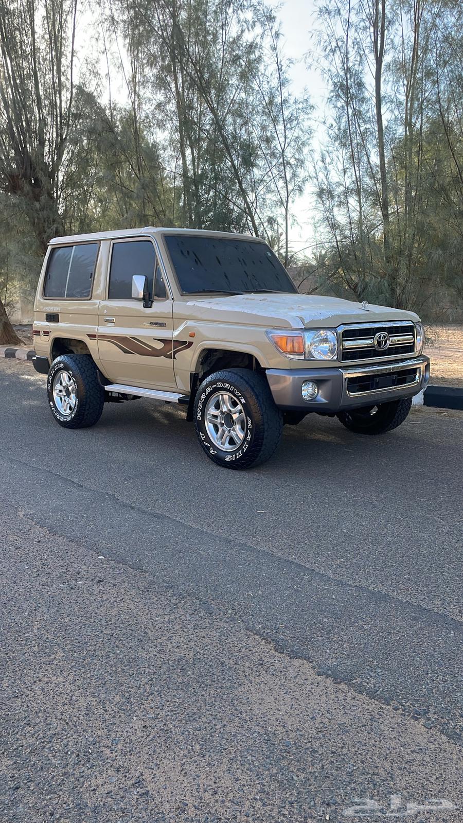 للبيع ربع بيج64428013020034110