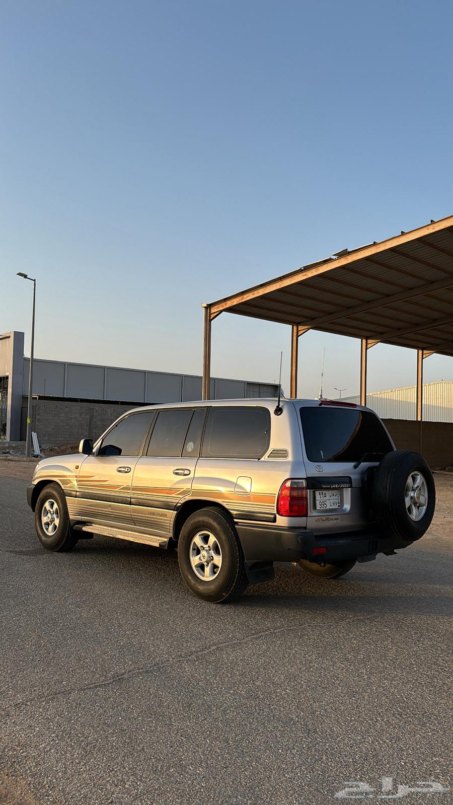 للبيع جكسار 1999 قير عايدي64425353916545112