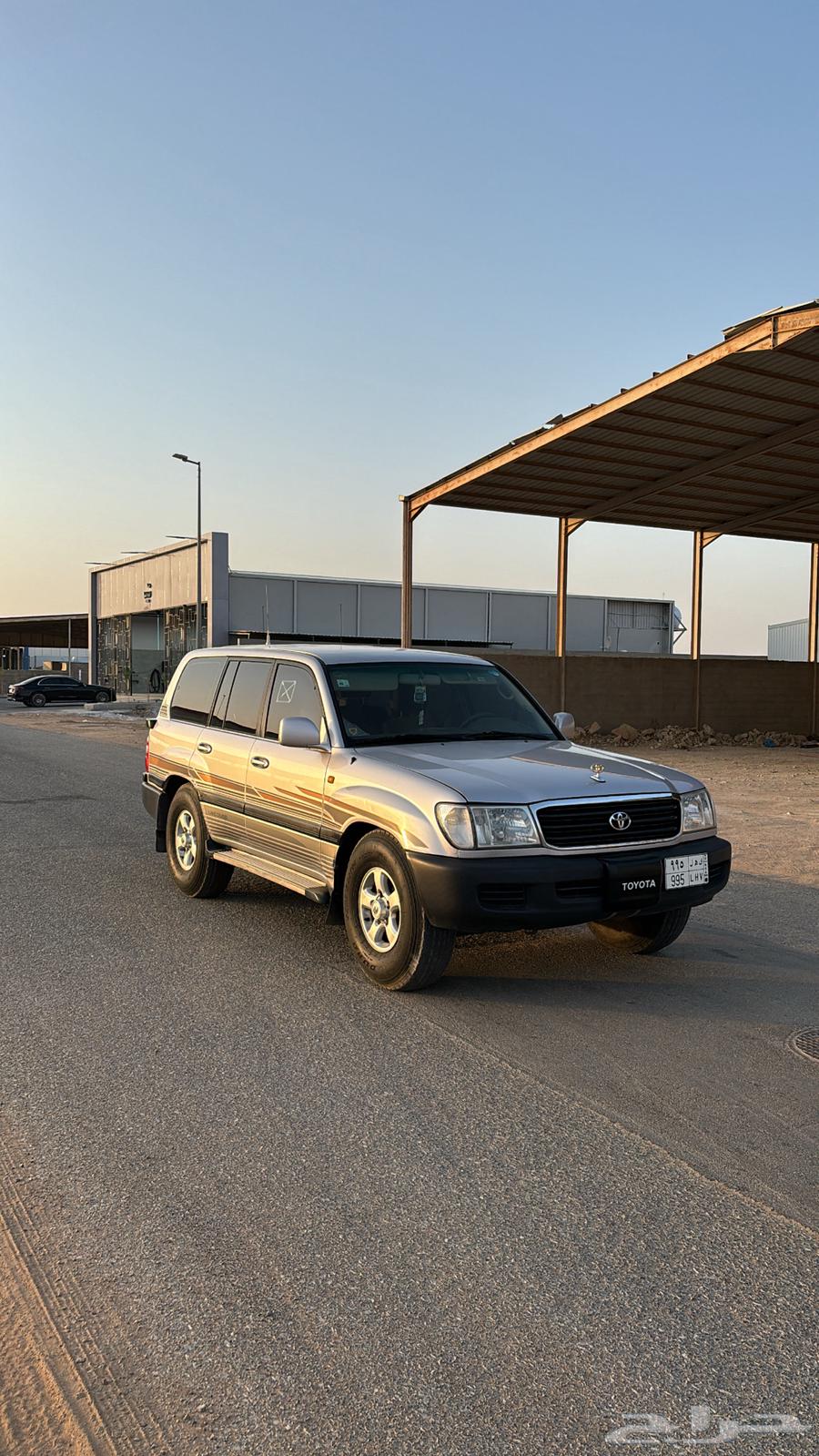 للبيع جكسار 1999 قير عايدي64425353916545113