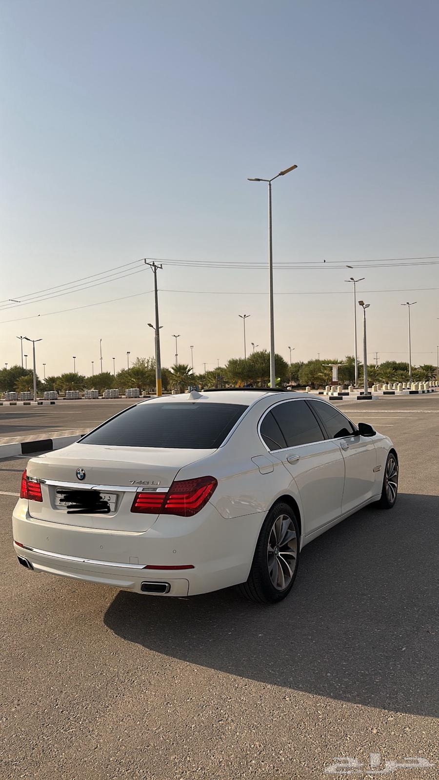 للبيع بي أم 2015 أم كت 73064426174279426112