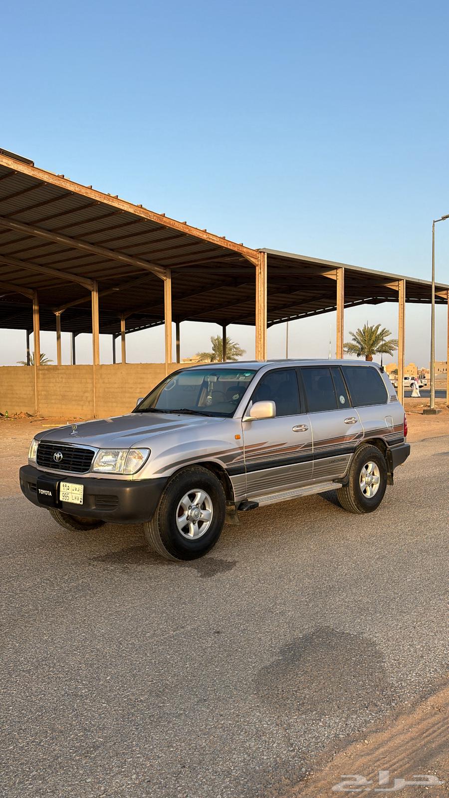 للبيع جكسار 1999 قير عايدي64425353916545110