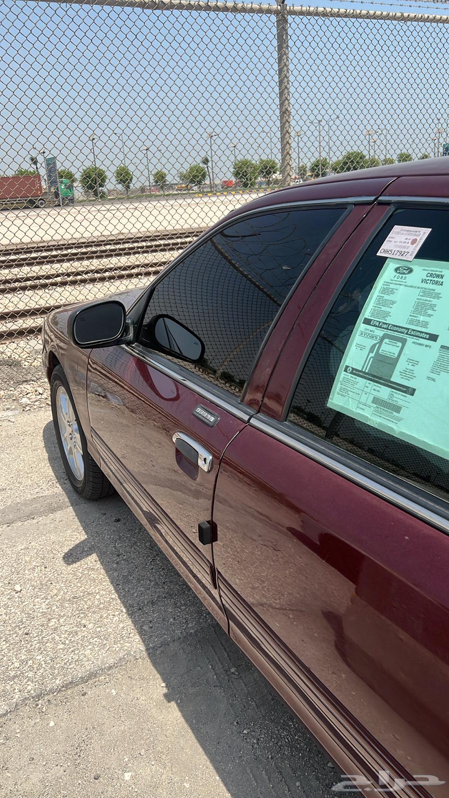 فورد كراون فكتوريا 201164420580301570112