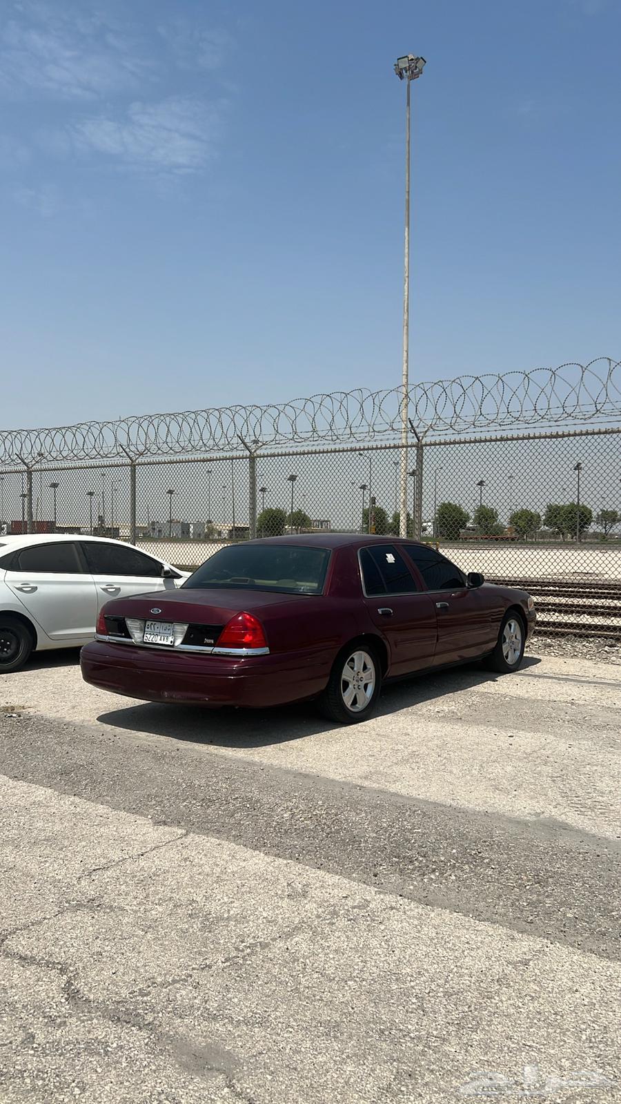 فورد كراون فكتوريا 201164420580301570113