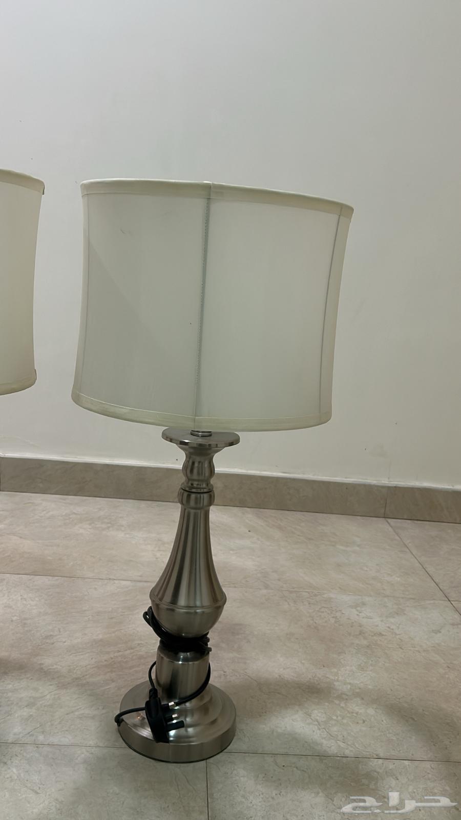 البيع 2 ابجوره من فيجا شبه جديد مع شماعه ملابس64273166231425110