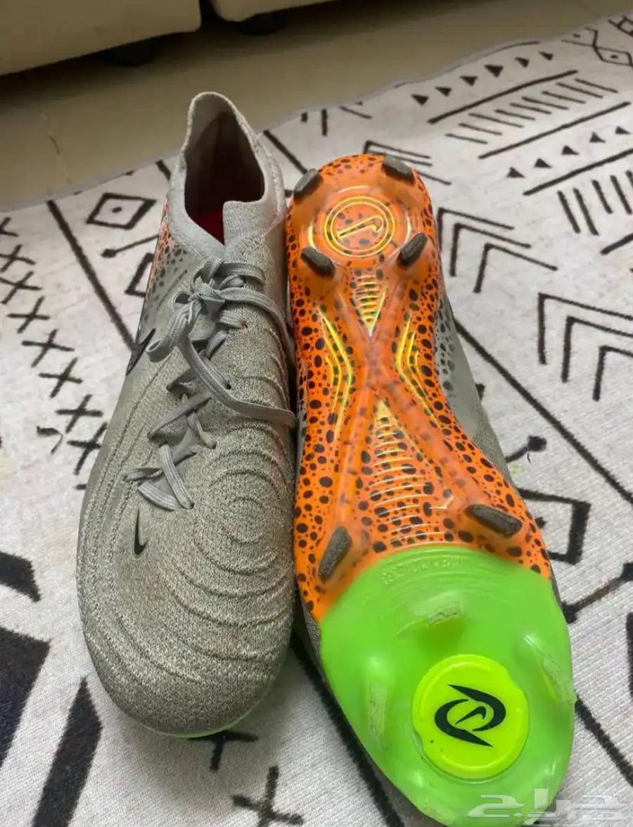 First-grade boot size 4264256593202561111