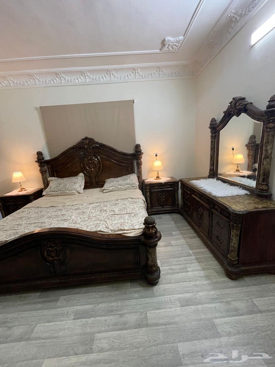 غرفة نوم من المطلق64270186345089110