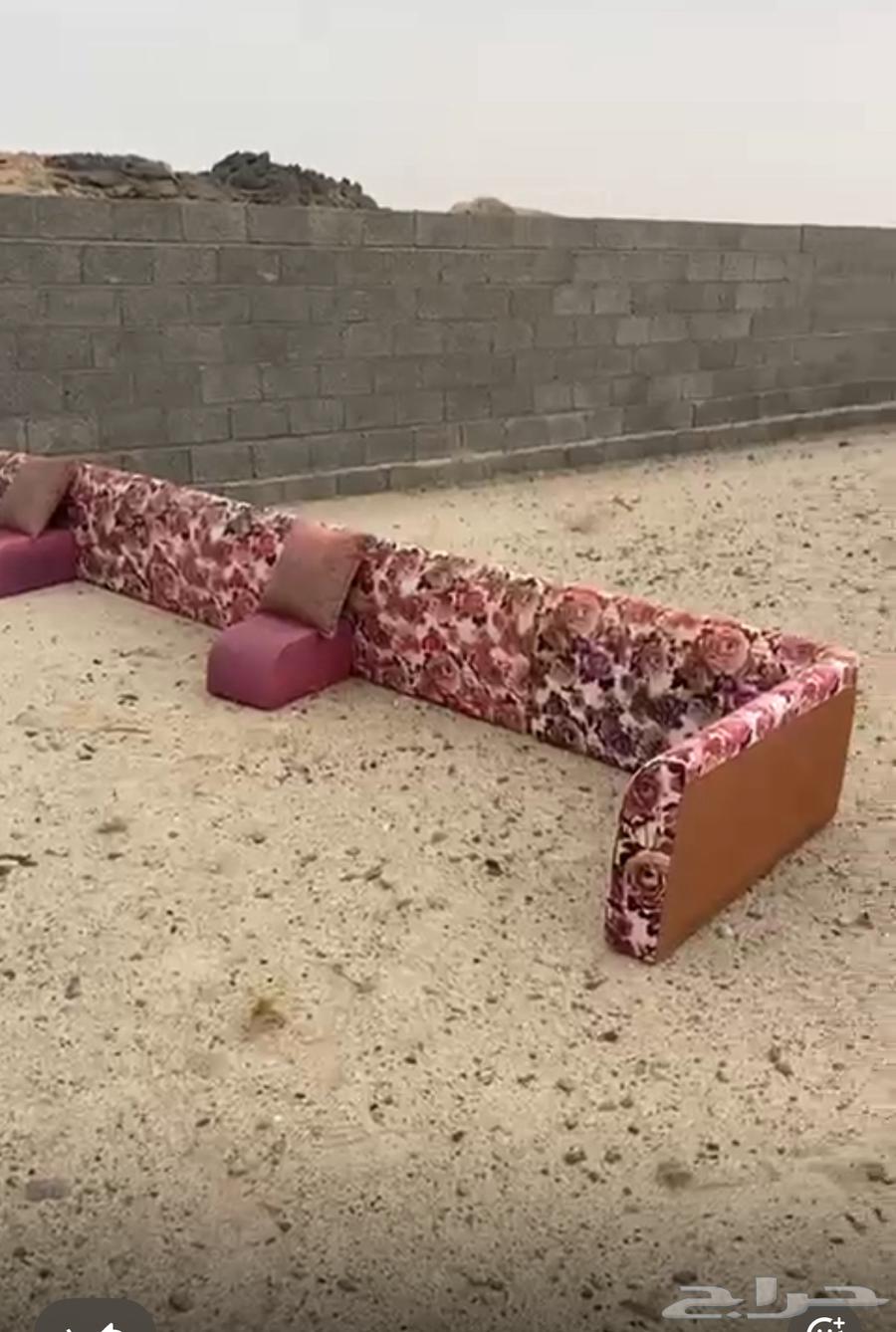 Masant and Miraki64265618970369113