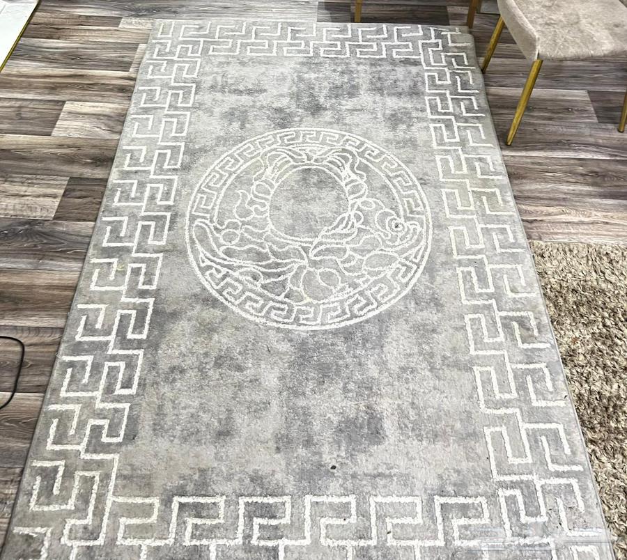 Dining table and two mats furniture64265604812034112