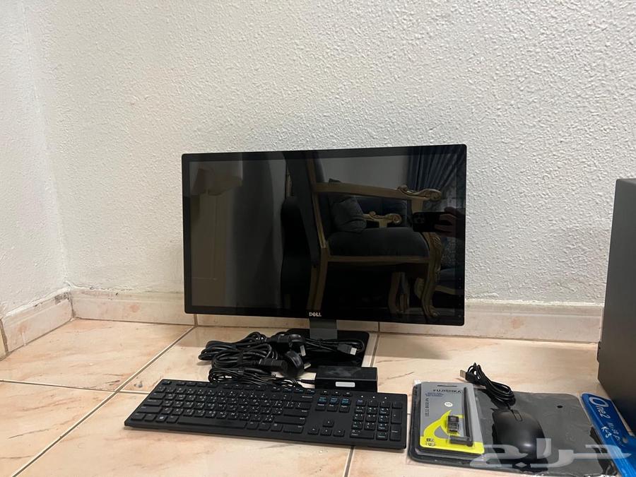 Dell desktop computer Core i7, very practical and very clean64288749686658114