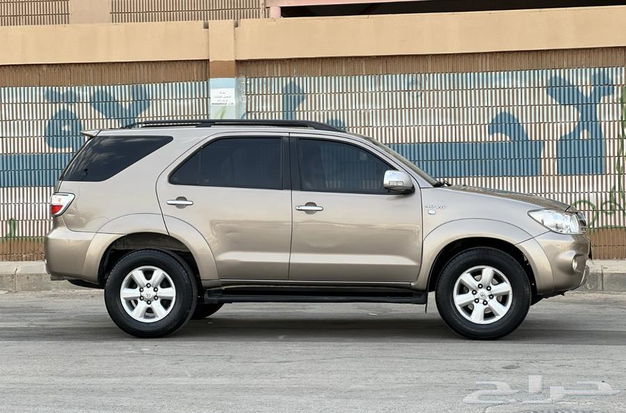 تويوتا فورتشنر 2009 6V فل64426348808065113