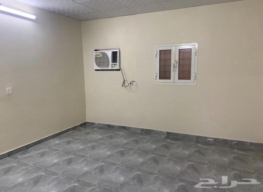 غرف عزاب مفروشه للإيجار طريق أبوحجر الخوبه64258390487043112