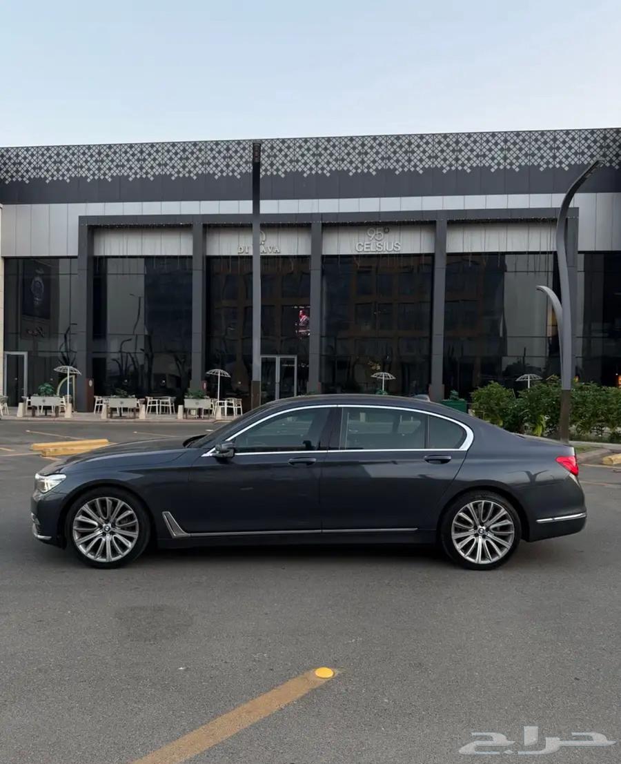 بي ام 740 مواصفات الفل 201964421567446401113