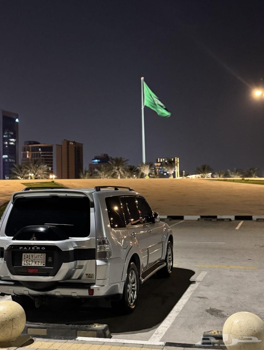 ميتسوبيشي باجرو 2016 بمحرك 3.8 لتر وبطاقه ذهبية للبيع64424638225409110