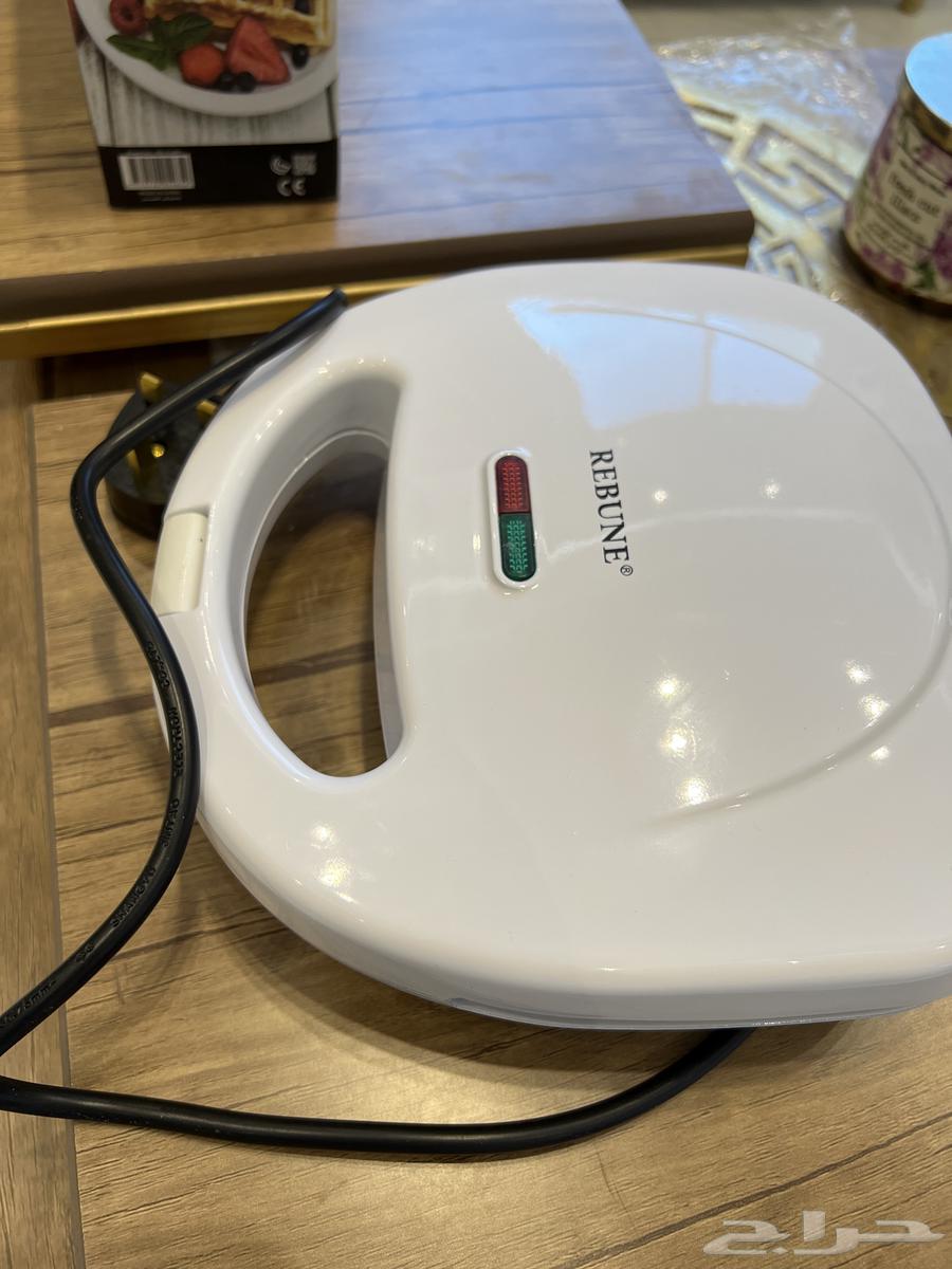 Ribbon company waffle machine .. new, used only once64271403984129112