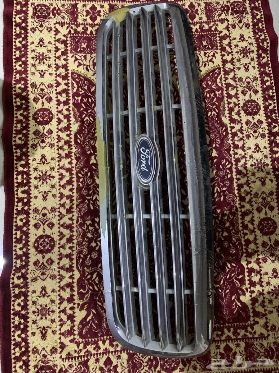 شبك فورد كراون فكتوريا64426955206530111