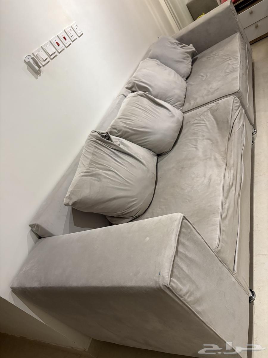 كنب مكون من قطعتين64262701018371110