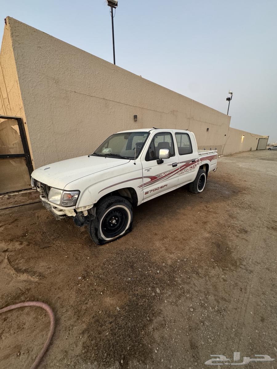 للبيع تشليح تسقيط هايلكس 2002 نظيف64420661559297111