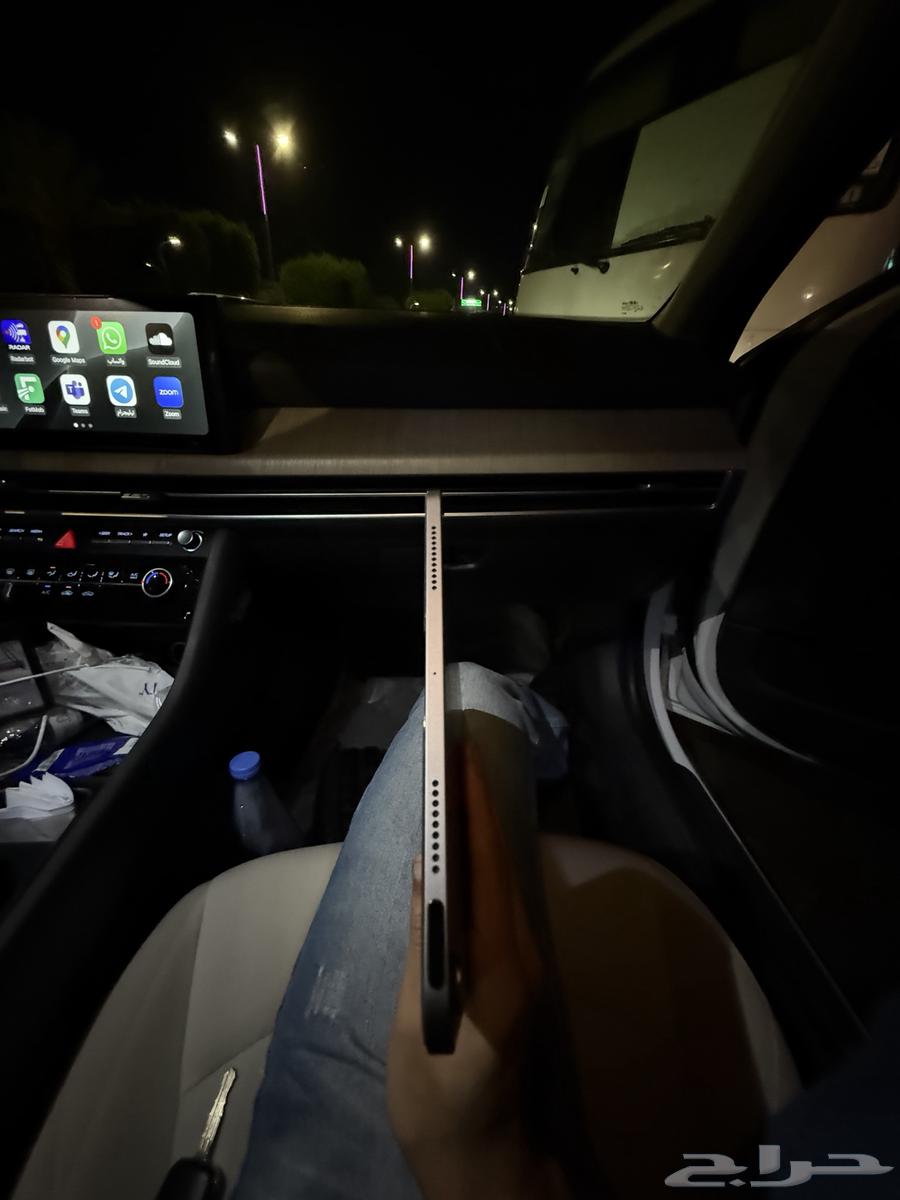 ايباد air 464260238860546112