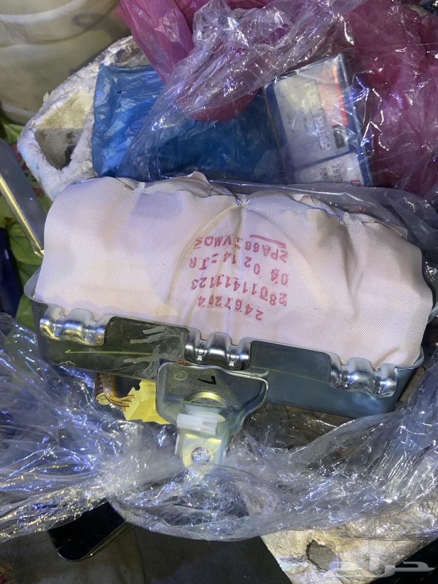 للبيع ارباق كورلا 2013جهة الراكب64426537173889111