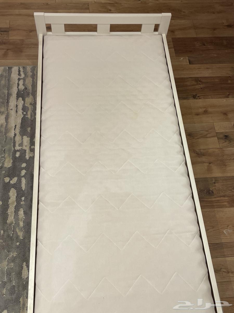 سرير اطفال من ايكيا64385873280513112