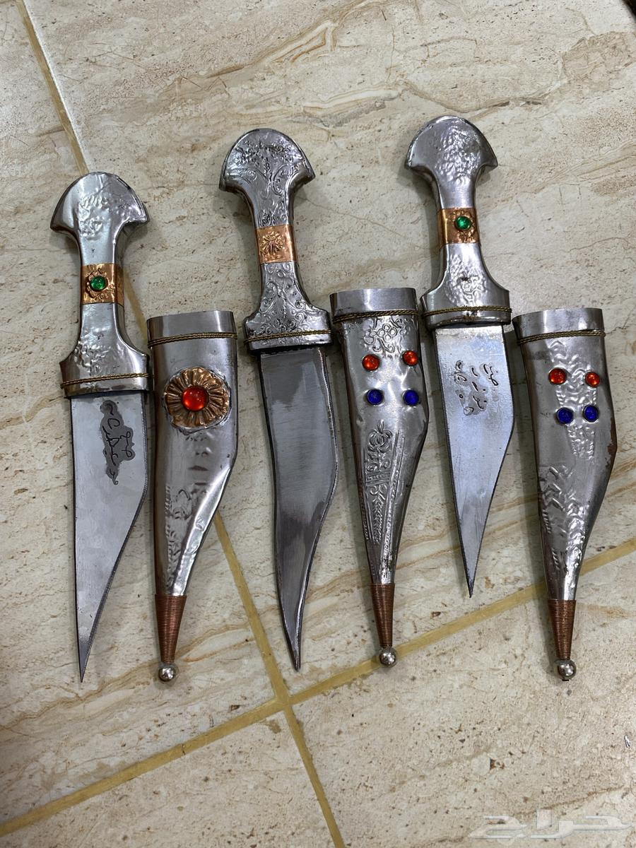 خناجر دق فواز هوشان على 150 ريال64364758042498113